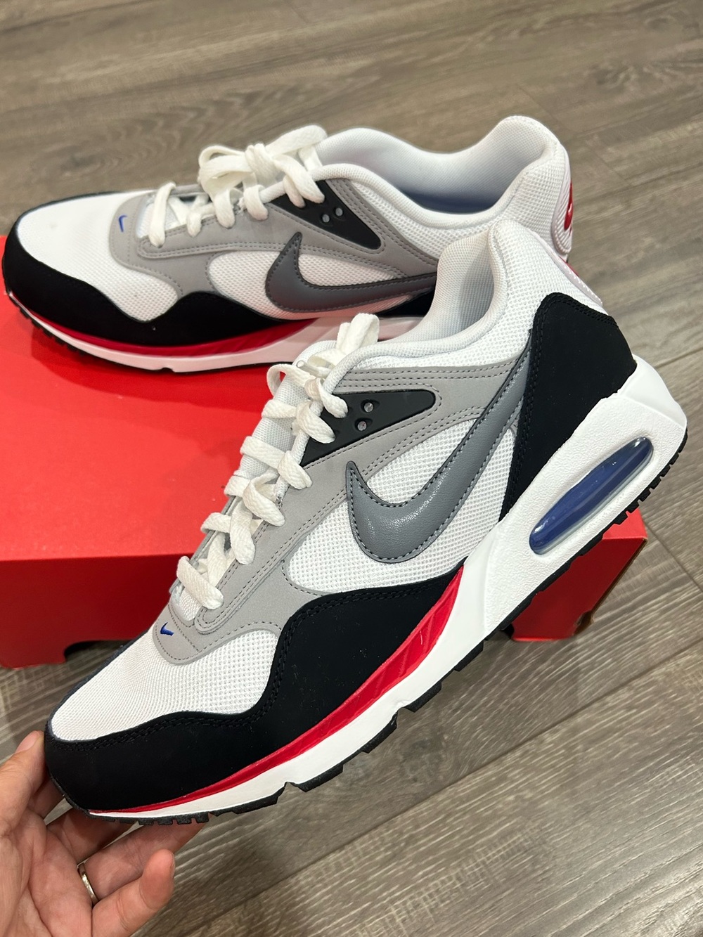 Nike Air Max correlate Sneakers Mens size 11